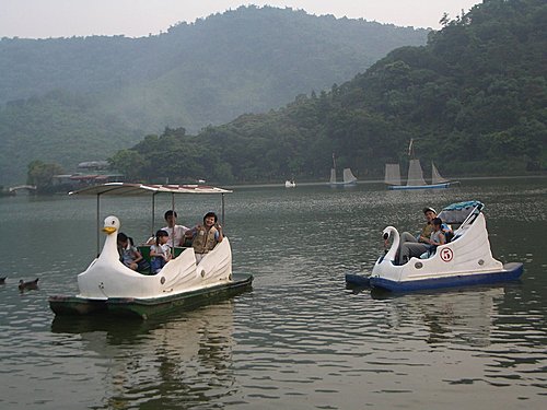 埔里湖畔交心遊