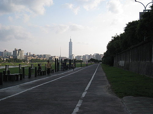 麻糬媽 鐵馬通勤