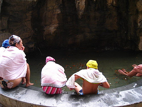 川湯的湯