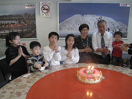返鄉祝壽喝喜酒