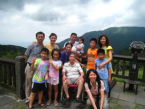 住中華電 爬二子坪