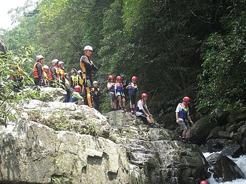 驚險有趣 三峽溯溪